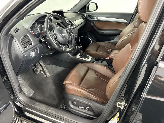 2016 Audi Q3 2.0T Prestige quattro