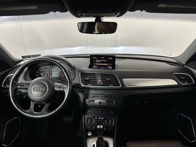 2016 Audi Q3 2.0T Prestige quattro
