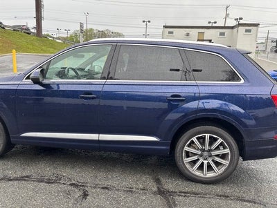 2019 Audi Q7 55 Premium Plus quattro