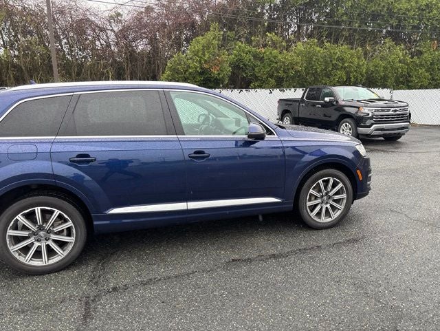 2019 Audi Q7 55 Premium Plus quattro