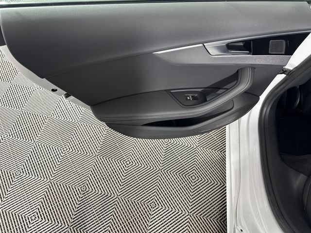 2023 Audi A5 Sportback 45 S line Premium Plus quattro