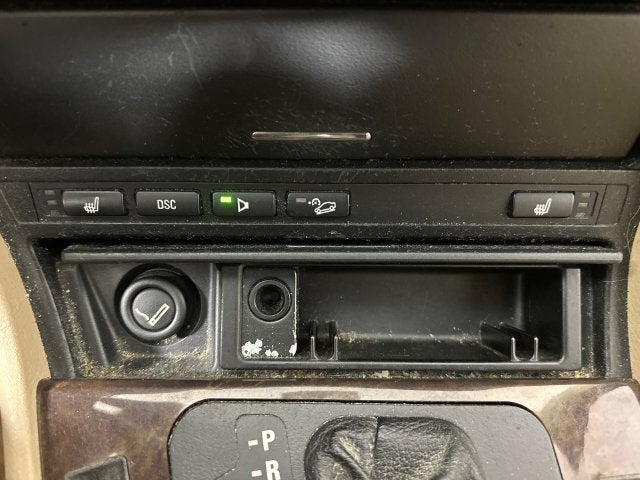 2003 BMW 3 Series 330xi