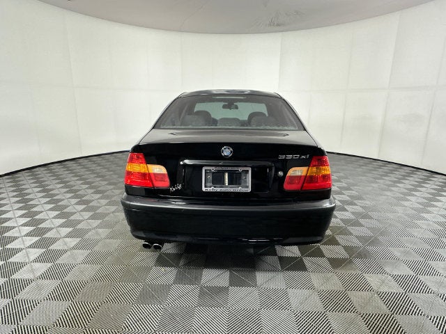 2003 BMW 3 Series 330xi