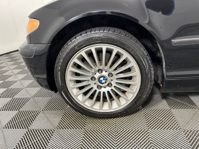 2003 BMW 3 Series 330xi