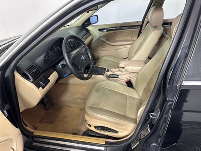 2003 BMW 3 Series 330xi