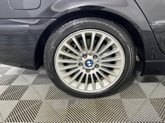 2003 BMW 3 Series 330xi