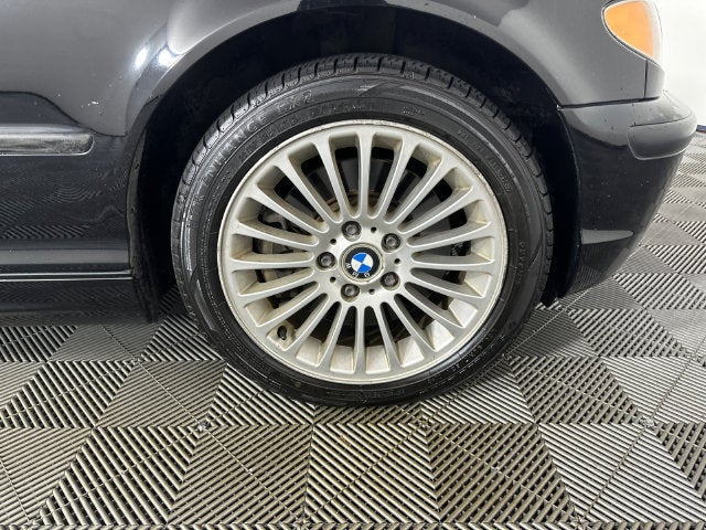 2003 BMW 3 Series 330xi