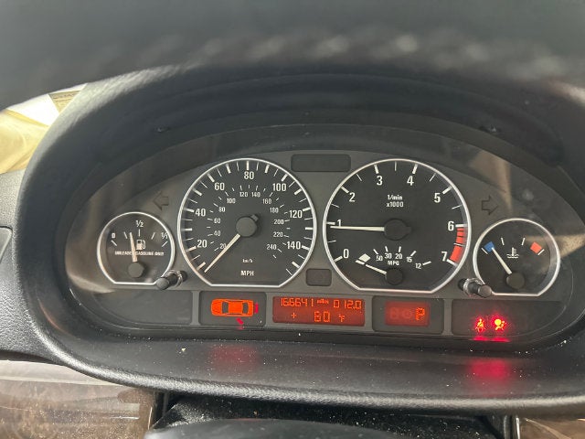 2003 BMW 3 Series 330xi