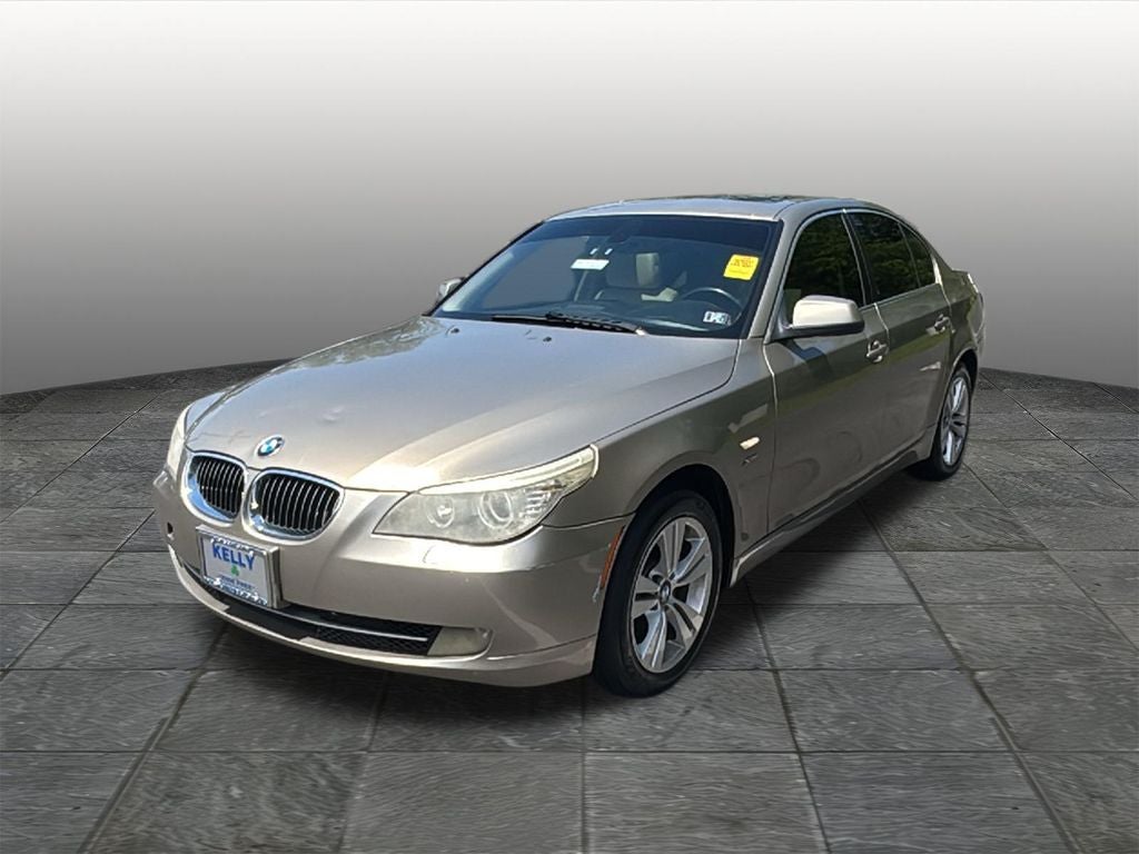 2010 BMW 5 Series 528i xDrive