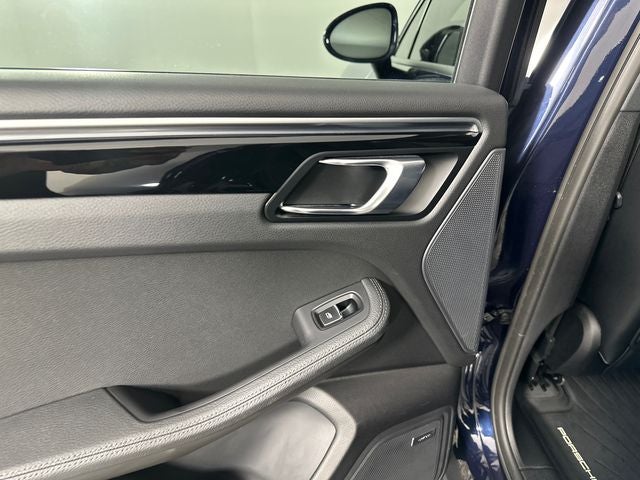 2018 Porsche Macan Base
