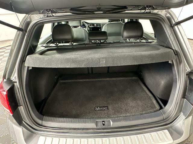 2019 Volkswagen Golf R DCC & Navigation 4Motion