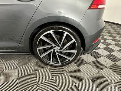 2019 Volkswagen Golf R DCC & Navigation 4Motion