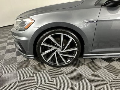 2019 Volkswagen Golf R DCC & Navigation 4Motion