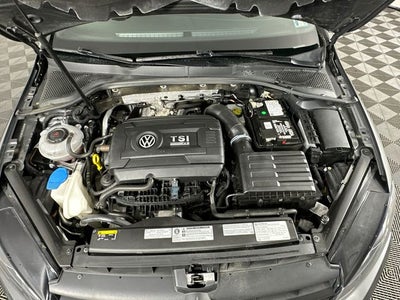 2019 Volkswagen Golf R DCC & Navigation 4Motion