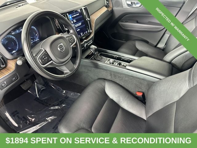 2021 Volvo XC60 T5 Momentum