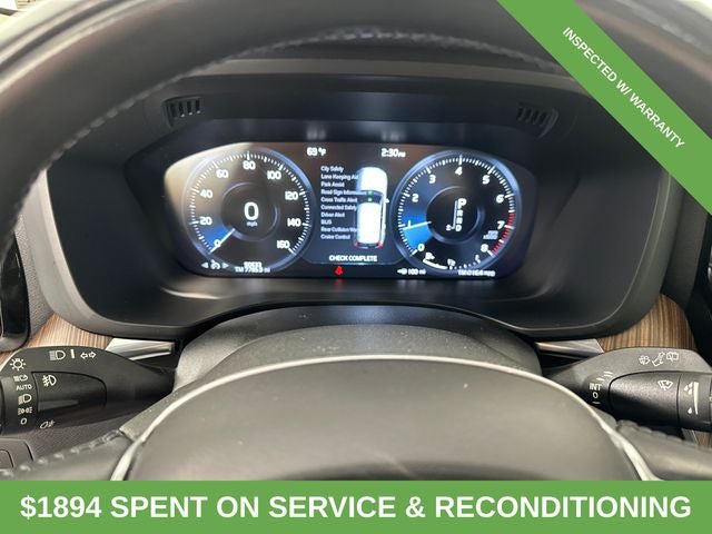 2021 Volvo XC60 T5 Momentum