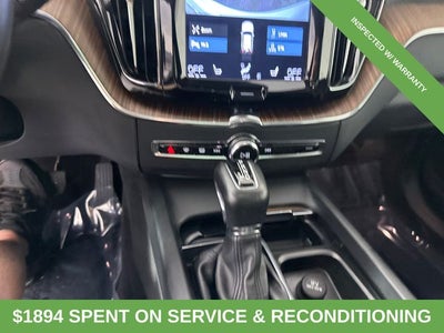 2021 Volvo XC60 T5 Momentum