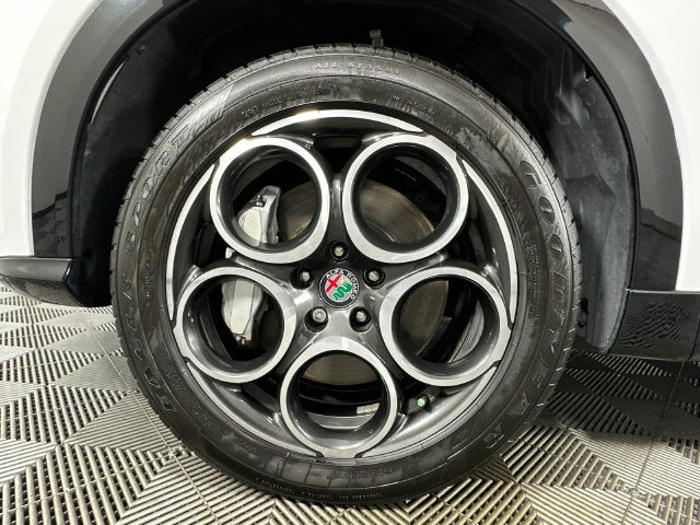 2024 Alfa Romeo Tonale Ti