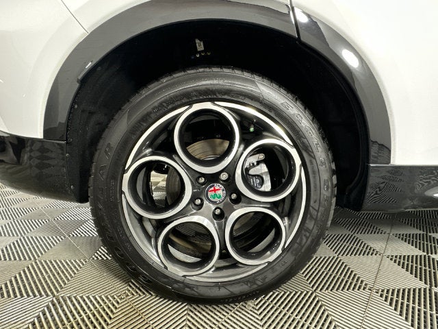 2024 Alfa Romeo Tonale Ti