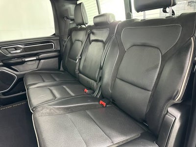 2020 RAM 1500 Laramie Crew Cab 4x4 5'7" Box