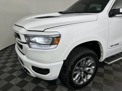 2020 RAM 1500 Laramie Crew Cab 4x4 5'7" Box