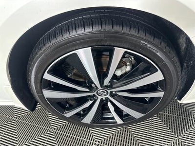 2021 Nissan Altima Platinum Intelligent AWD