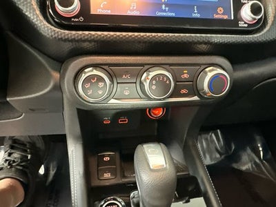 2024 Nissan Kicks SV Xtronic CVT