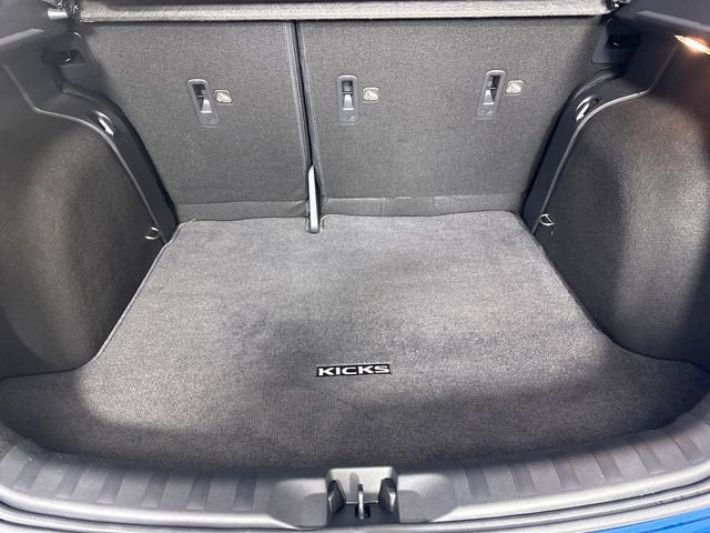 2024 Nissan Kicks SV Xtronic CVT