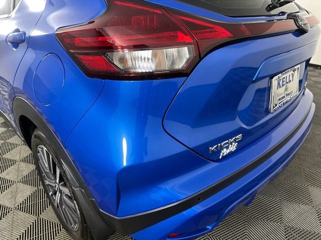 2024 Nissan Kicks SV Xtronic CVT