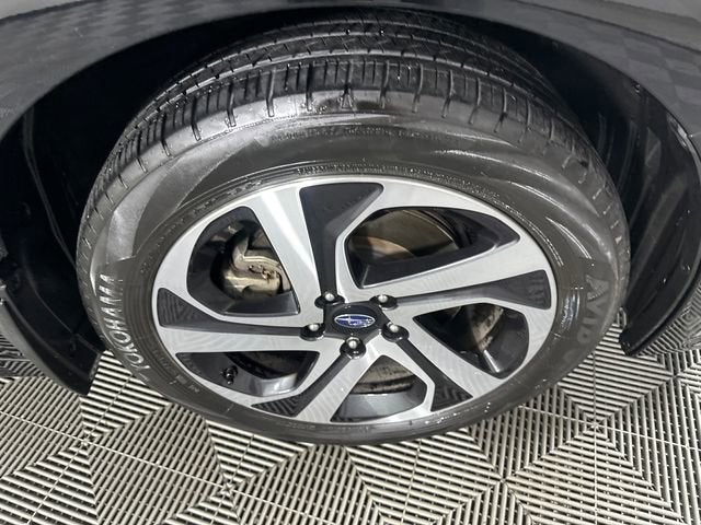 2022 Subaru Legacy Limited XT