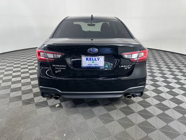 2022 Subaru Legacy Limited XT