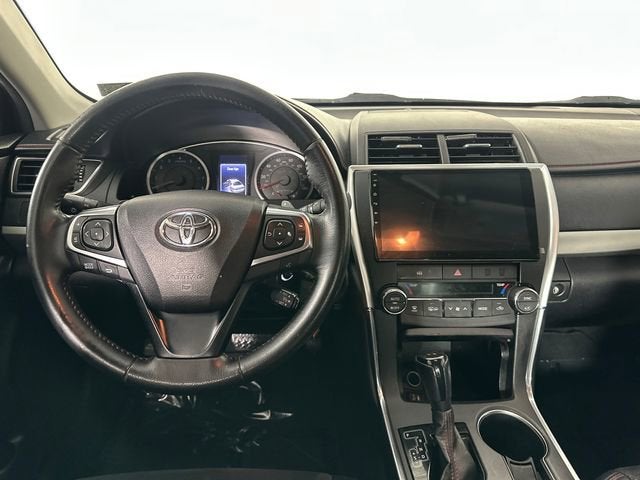 2016 Toyota Camry XLE