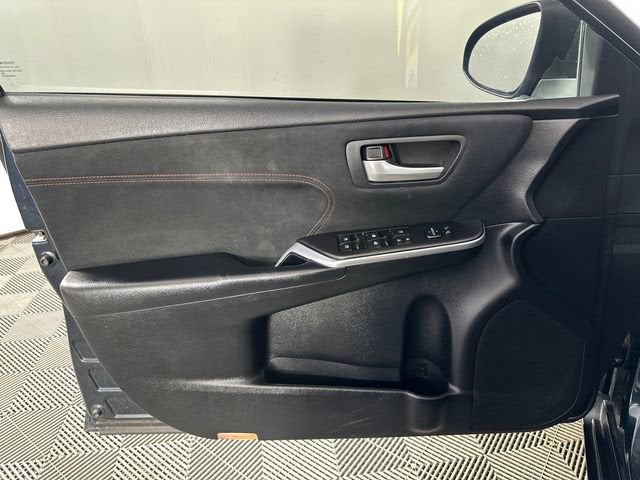 2016 Toyota Camry XLE