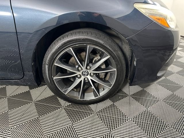 2016 Toyota Camry XLE