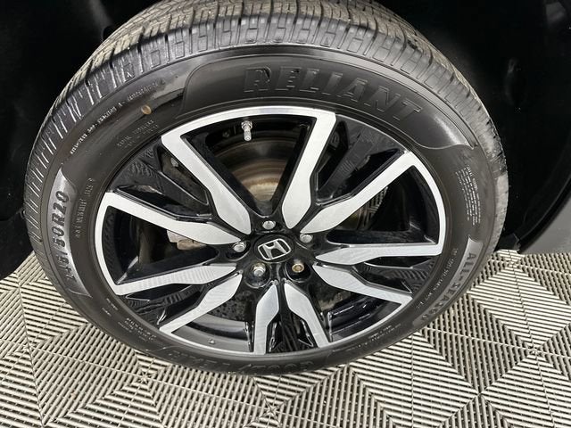 2019 Honda Pilot Touring 8-Passenger