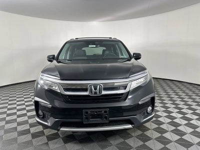 2019 Honda Pilot Touring 8-Passenger