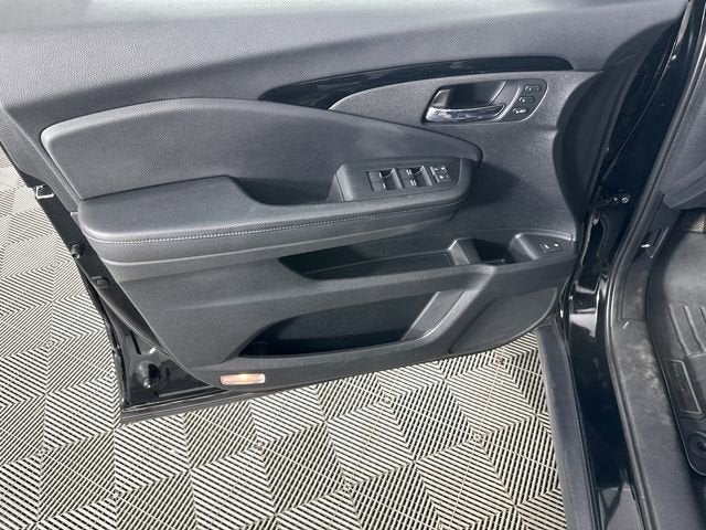 2019 Honda Pilot Touring 8-Passenger