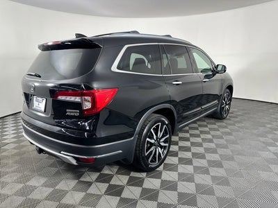 2019 Honda Pilot Touring 8-Passenger