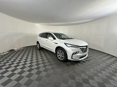 2023 Buick Enclave Premium