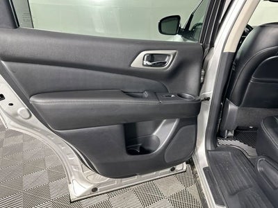 2015 Nissan Pathfinder SL