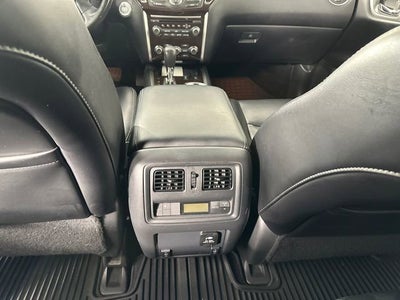 2015 Nissan Pathfinder SL