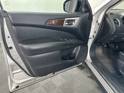 2015 Nissan Pathfinder SL