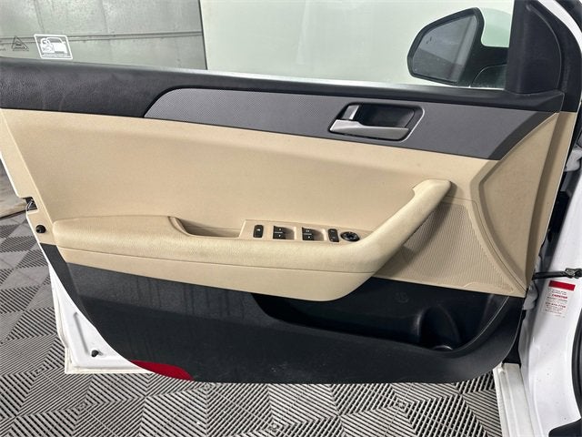 2018 Hyundai SONATA SE