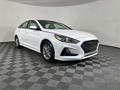 2018 Hyundai SONATA SE