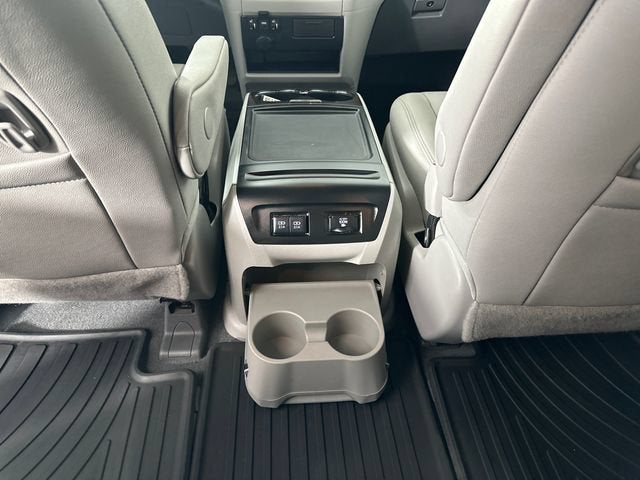 2020 Toyota Sienna XLE