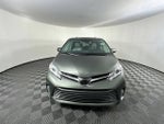 2020 Toyota Sienna XLE