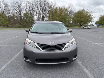 2014 Toyota Sienna LE AAS