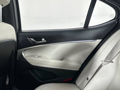 2025 Genesis G70 2.5T RWD