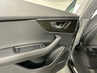 2024 Audi Q8 Premium Plus