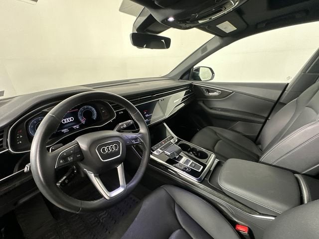 2024 Audi Q8 Premium Plus